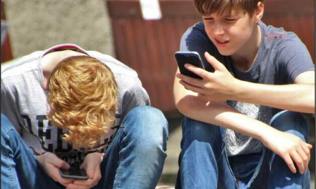 „przeŻYĆ z NASTOLATKIEM” od 11.05.2026